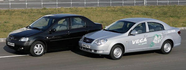 Renault Logan и Tagaz Vega - сравнение