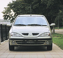 Renault Megane, Skoda Octavia и Mitsubishi Carisma