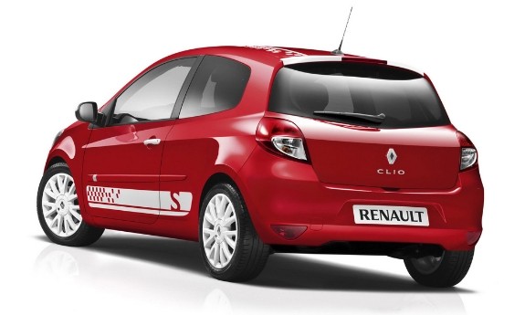 Спортивная версия обновленной Renault Clio