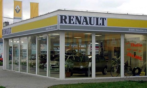 Объемы продаж автомобилей Renault упали на несколько процентов