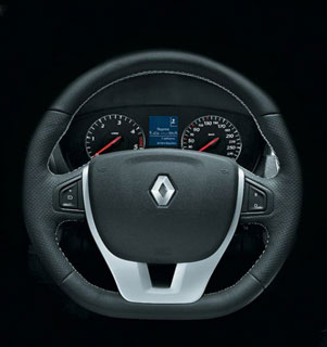 Тест-драйв Renault Laguna GT