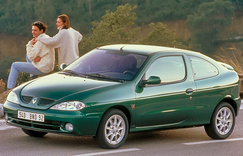 Renault Megane  Coupe - первое поколение - обновленный